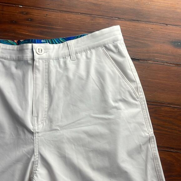 Scales All Tide Performance golf hybrid quick dry flat front shorts sz 36 - Picture 4 of 6